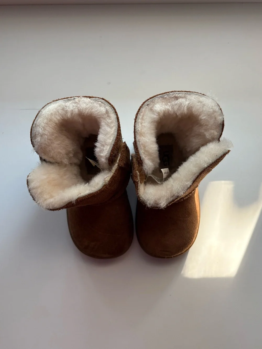 UGG Keelan Infant Toddler Chestnut Suede Bootie Box Size 4 / 5 (12-18M)